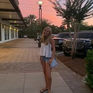 Meet your Posher, Reese